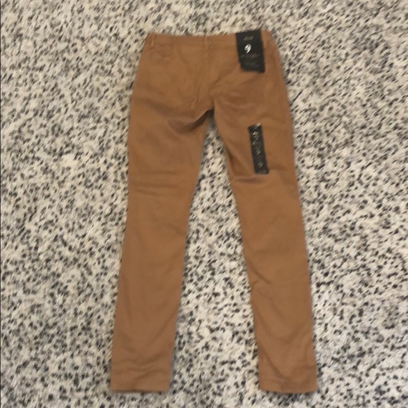 🦊 4/20 - SWS better booty skinny leg pant - Picture 4 of 4